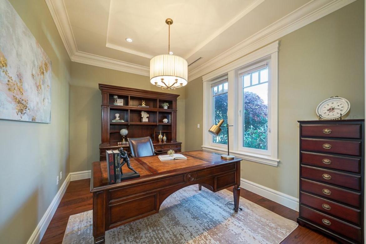 Spacious Cozy House In Vancouver West מראה חיצוני תמונה