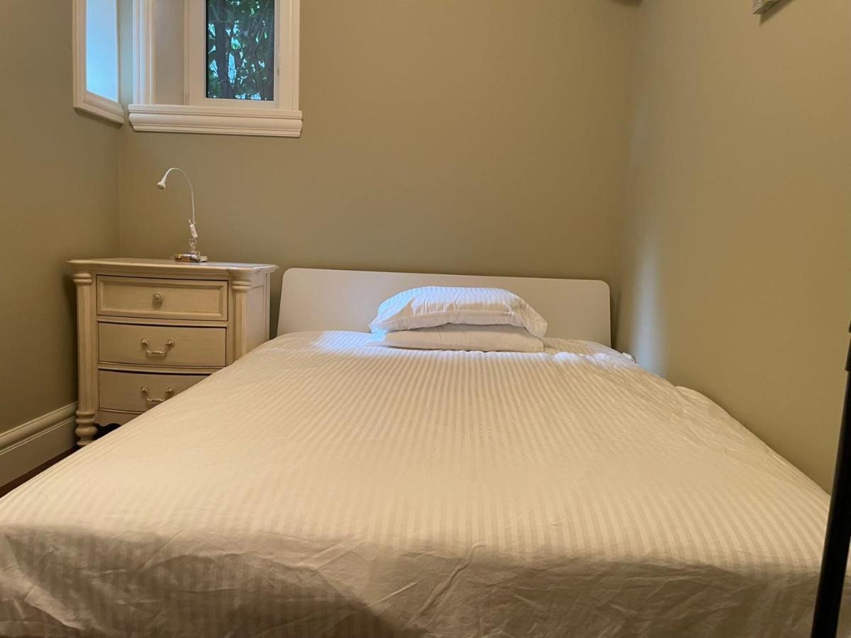 Spacious Cozy House In Vancouver West מראה חיצוני תמונה